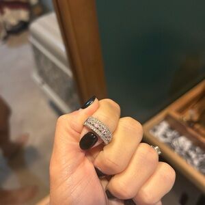 Elegant Pink diamond and white Gold Women's Ring